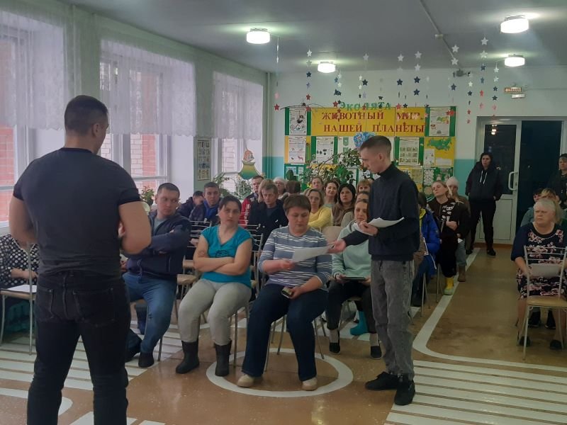 В Чебаркульском районе полицейские провели встречу с родителями учеников школы с.Шахматово
